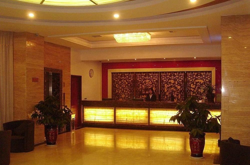 Greentree Inn- Linyi Bus Station Branch Zewnętrze zdjęcie