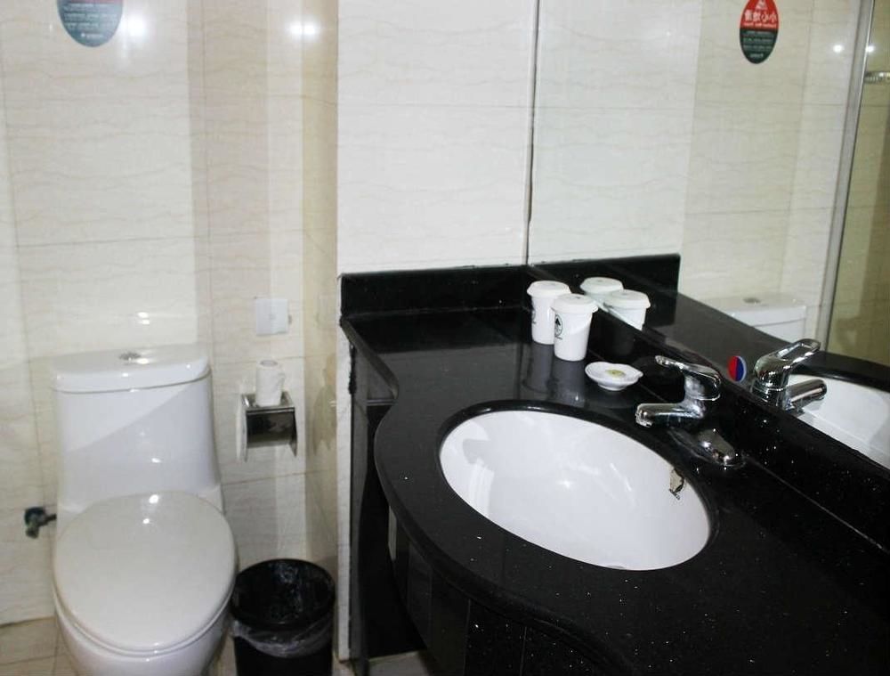 Greentree Inn- Linyi Bus Station Branch Zewnętrze zdjęcie