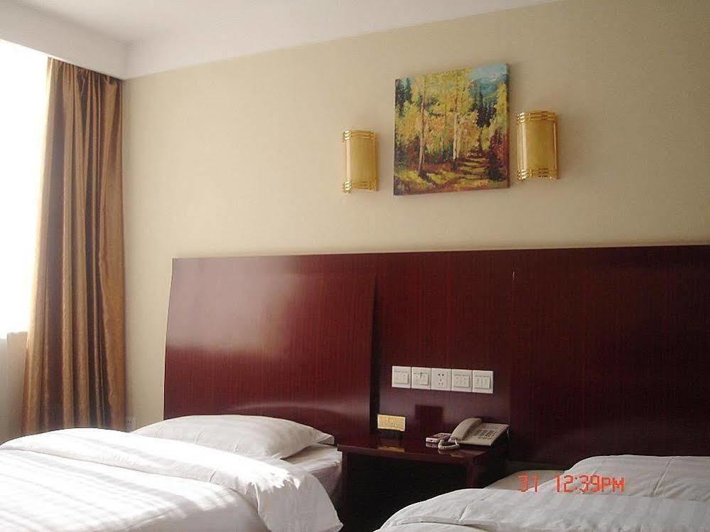 Greentree Inn- Linyi Bus Station Branch Zewnętrze zdjęcie